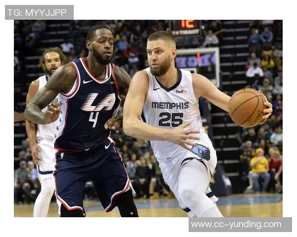 帕森斯批勇士对雷霆轮休库里却对爵士全力以赴的态度实在太软弱了